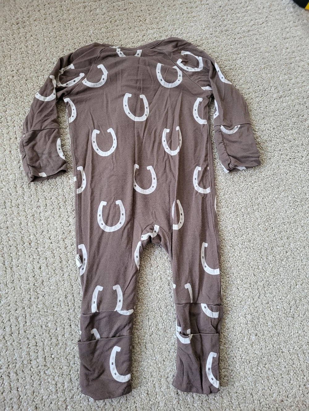 NB Forever French Baby Bamboo Zip Pajamas, Giddy Up Print, Horseshoes - Picture 3 of 3